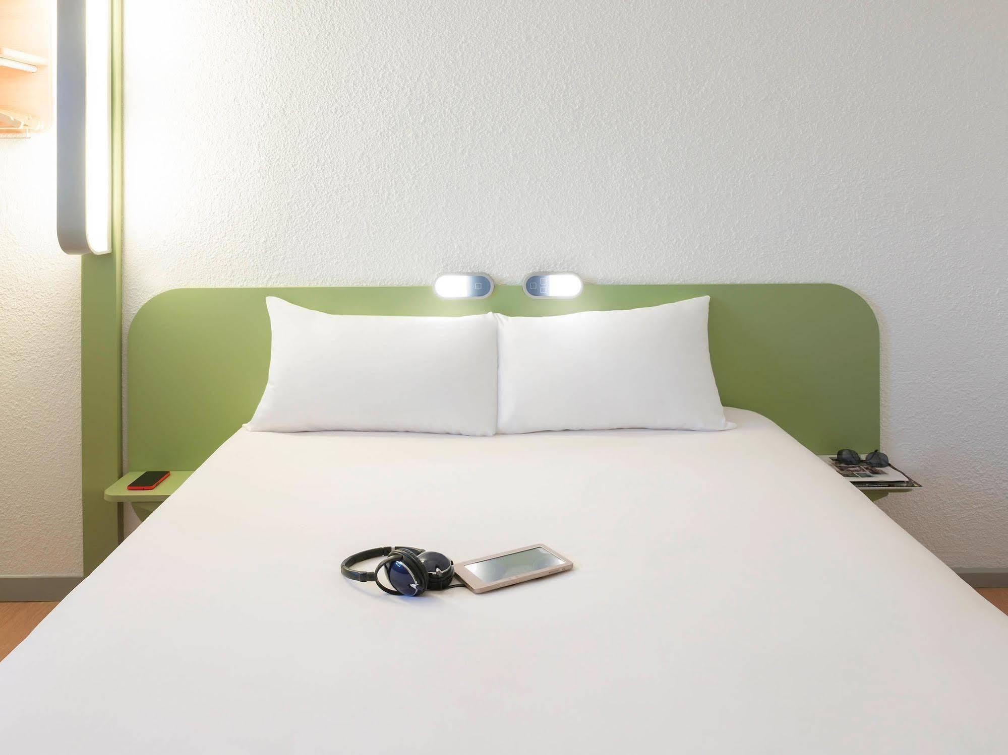 Ibis Budget Lyon Centre Confluence Lião Exterior foto